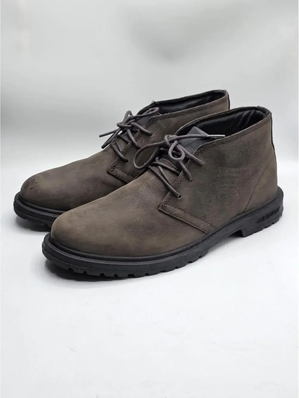 Baffin Mojave Wild-M002 Men’s Chukka Boots Brown Leather Size 7.5 Waterproof